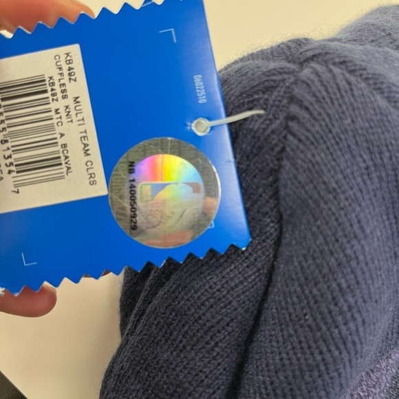 Adidas NWT Cleveland Cavaliers Cuffless Knit Beanie Hat - Picture 6 of 7